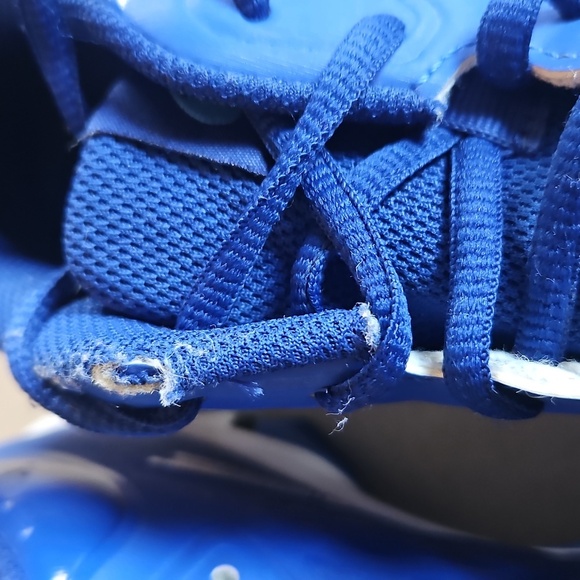 Blue Nike Softball Cleats - Picture 3 of 12